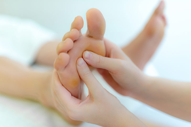 Fussreflexzonenmassage in der Praxis Becker Massage, Lymphdrainage, Fußreflexzonen Massage